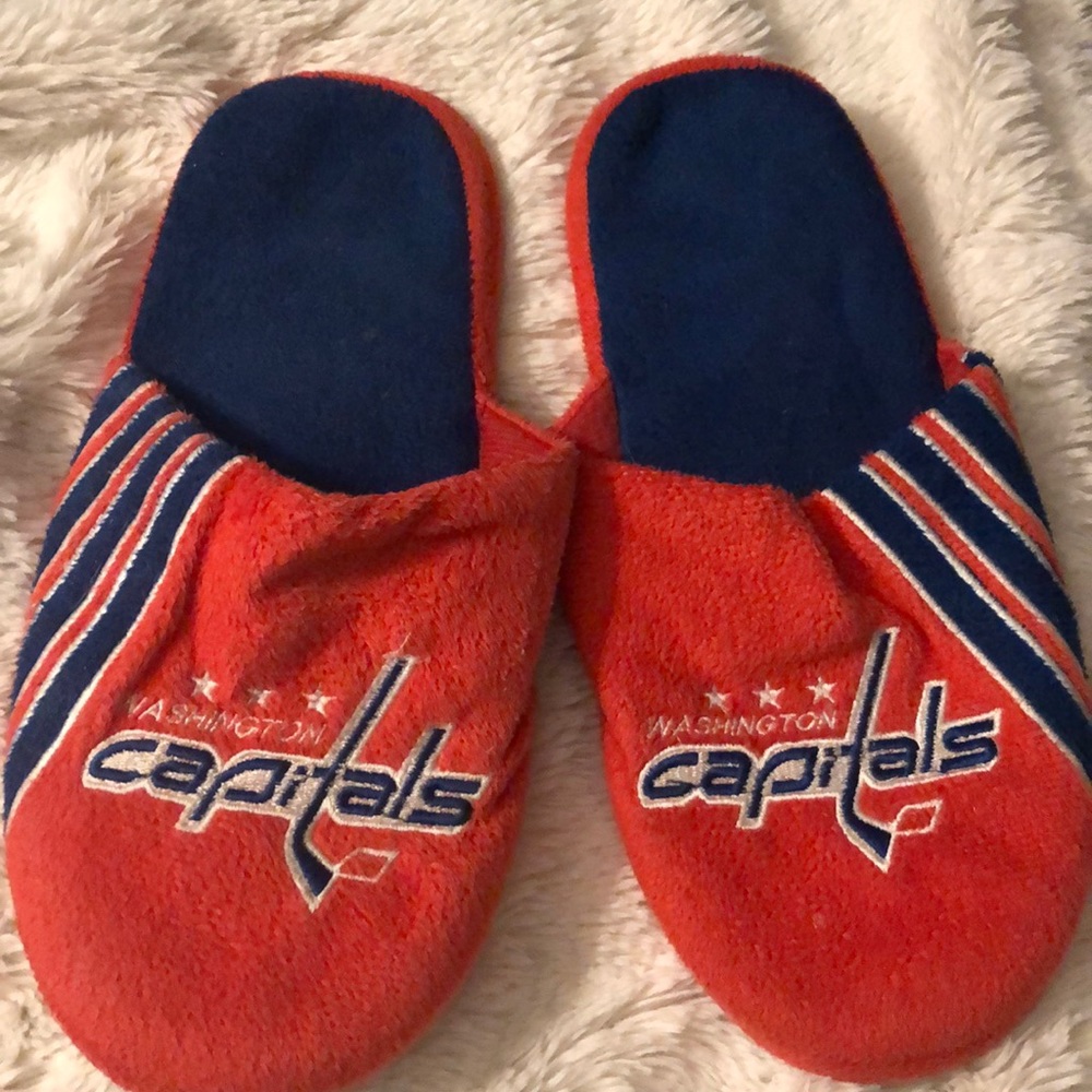 Capitals Hockey slippers